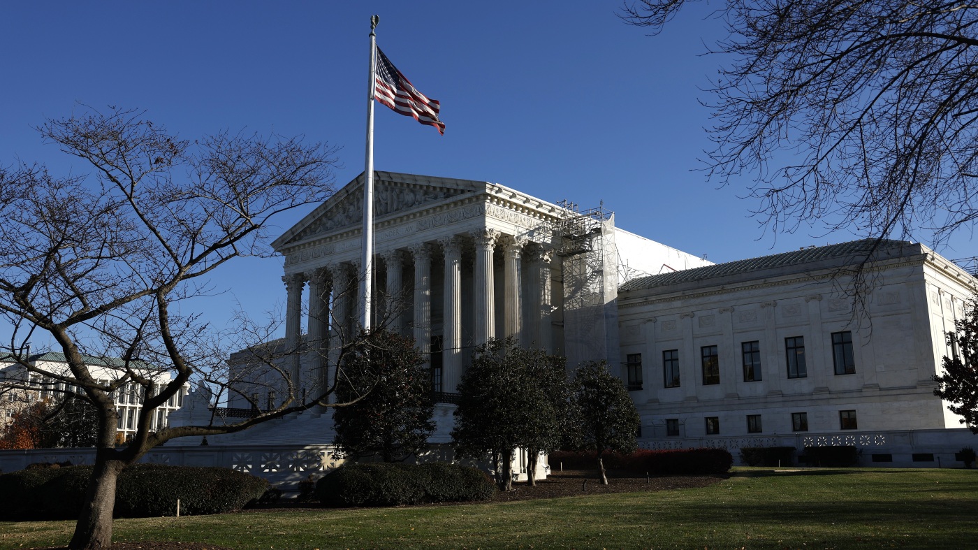 Featured image for Supreme Court to Review California's Vehicle Emissions Standards Challenge