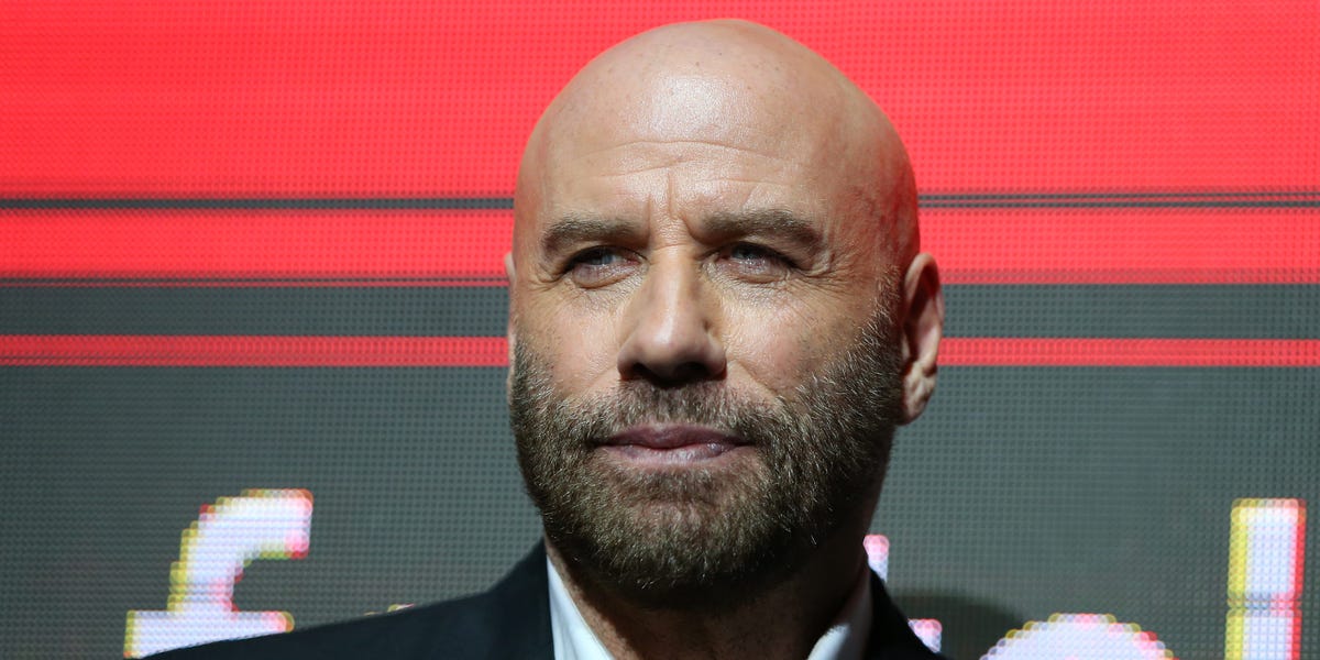 Featured image for John Travolta's Terrifying Near-Death Flight: "I Thought It Was Over"