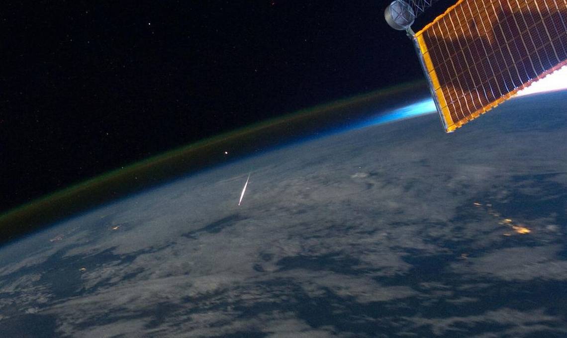 "Texas Driver Captures Meteor Sighting to the Tune of 'Lucy in the Sky with Diamonds' on Video"