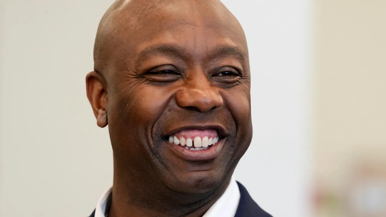 "Sen. Tim Scott's Presidential Ambitions Spark Doubt Among GOP"