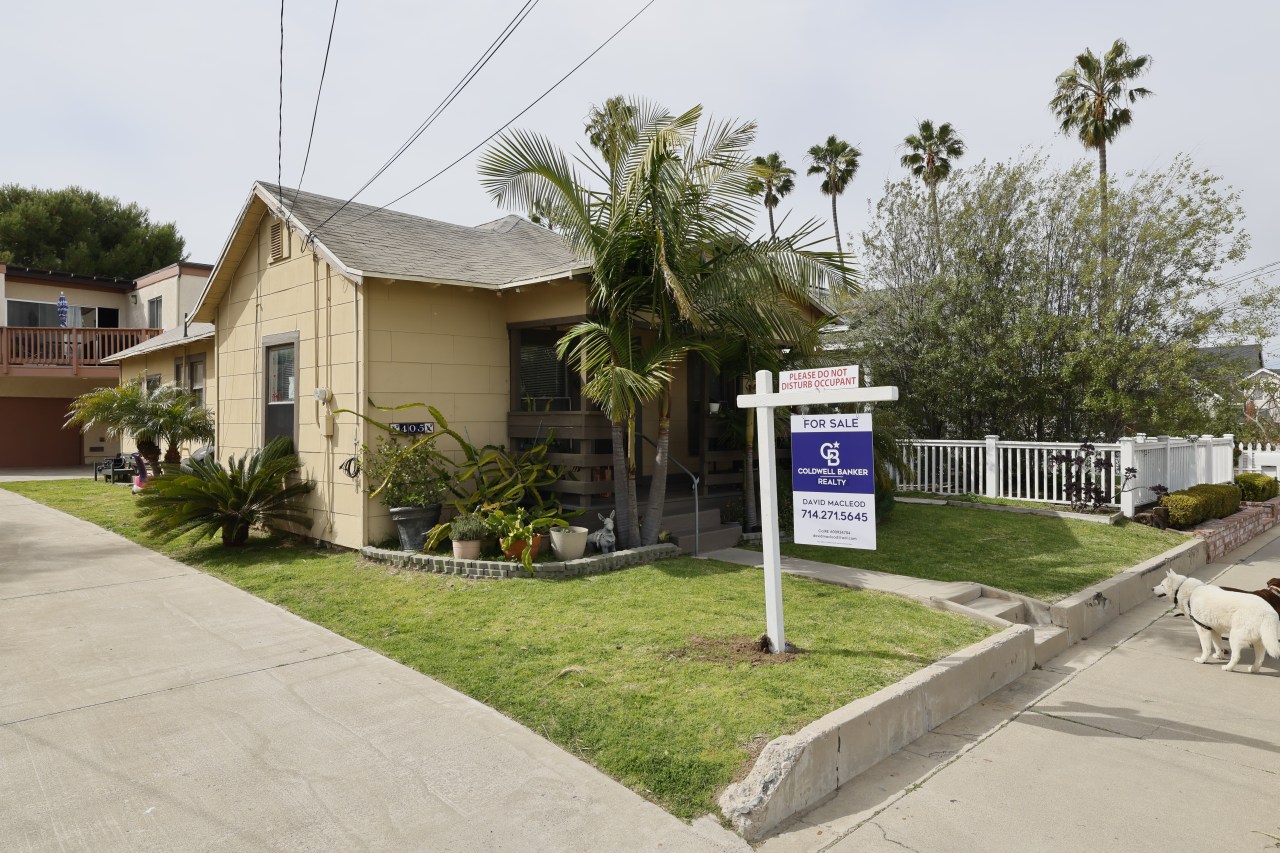 California Home Sales Surge in February 2024