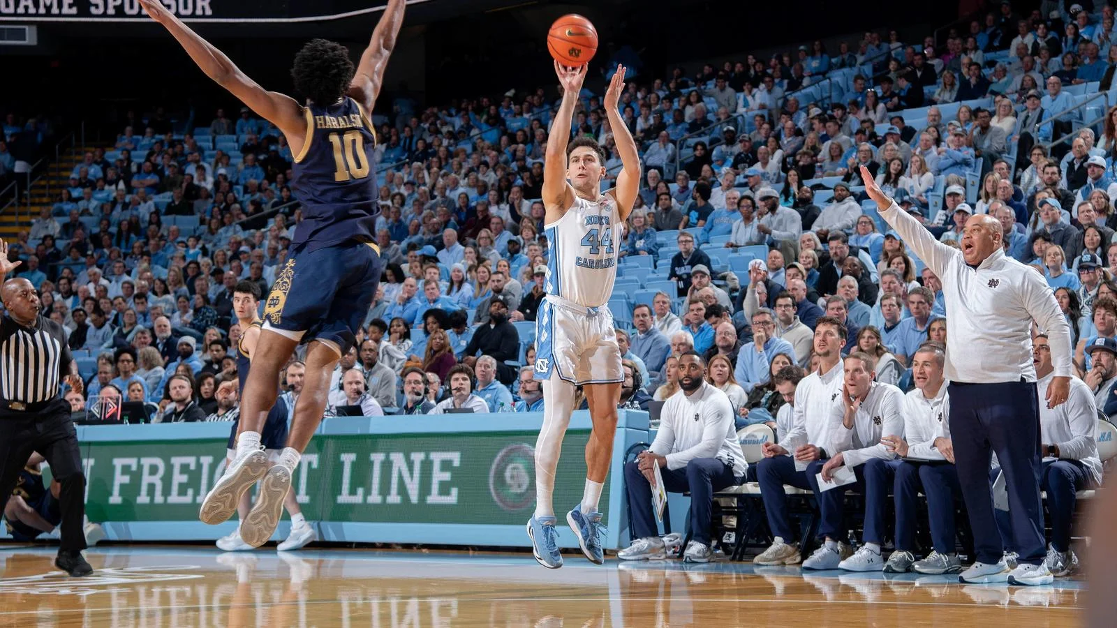 Tar Heels ignite from deep as Wilson leads UNC past Notre Dame, 91-69