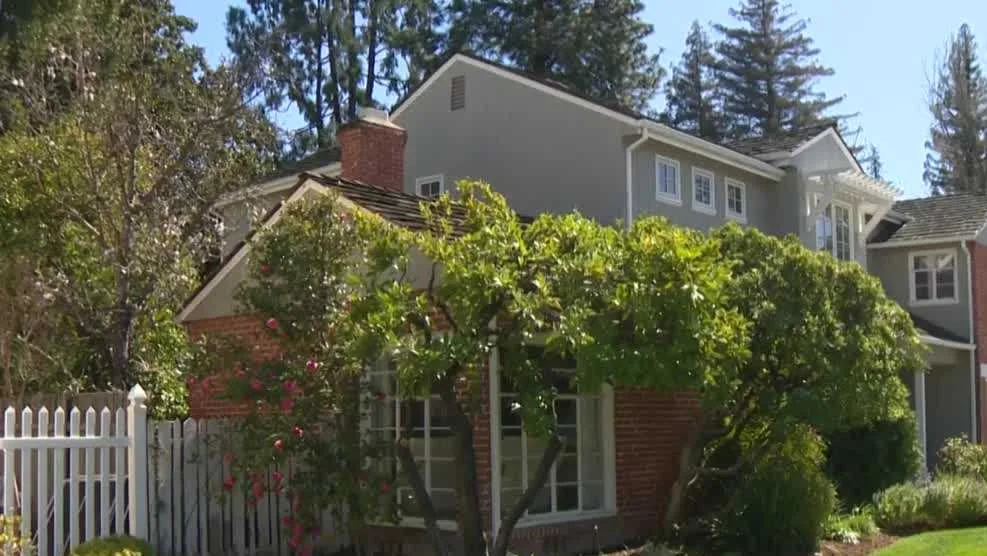 "California Launches Loan Program to Assist First-Time Home Buyers with Down Payments"