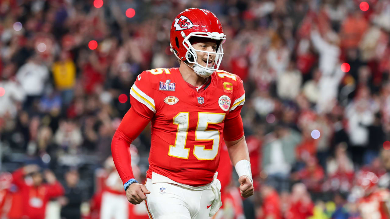 "2024 NFL Season: Key Games, Predictions, and Betting Lines"