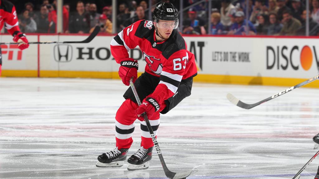Featured image for Jesper Bratt signs 8-year, $63M extension with Devils.