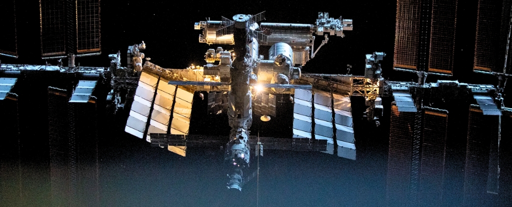 Featured image for NASA to Decommission ISS by 2030, Paving Way for Commercial Space Stations