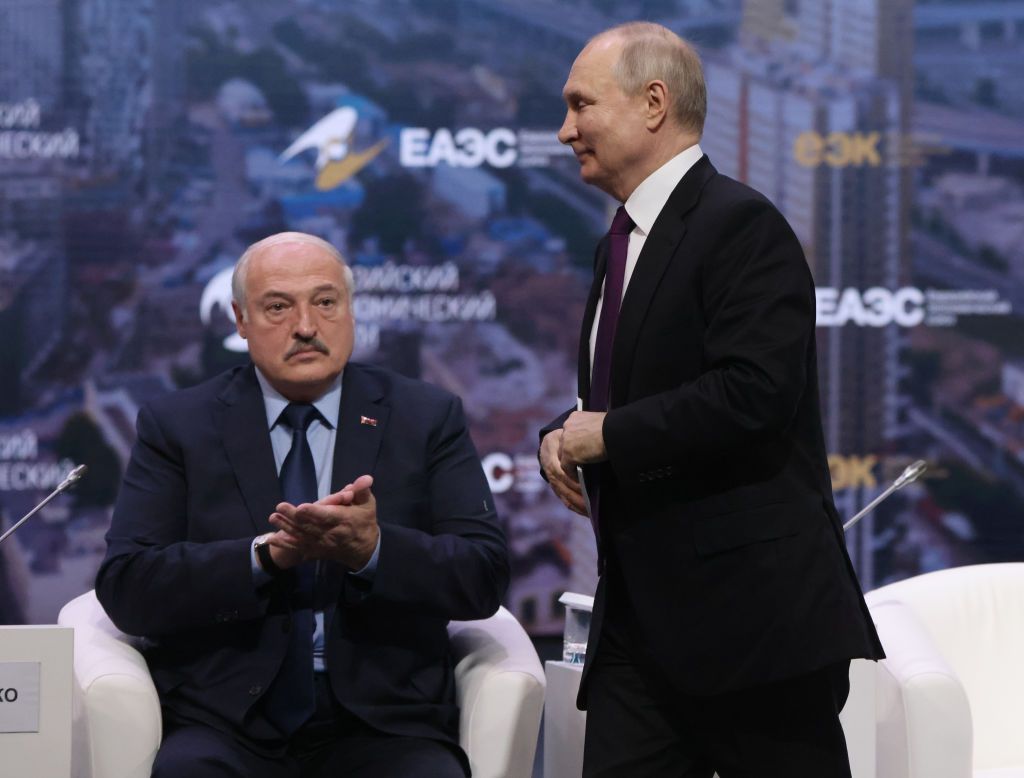 "Surprise Invasion: Lukashenko Claims Russian Incursion into Ukraine via Belarus Caught Him Off Guard"