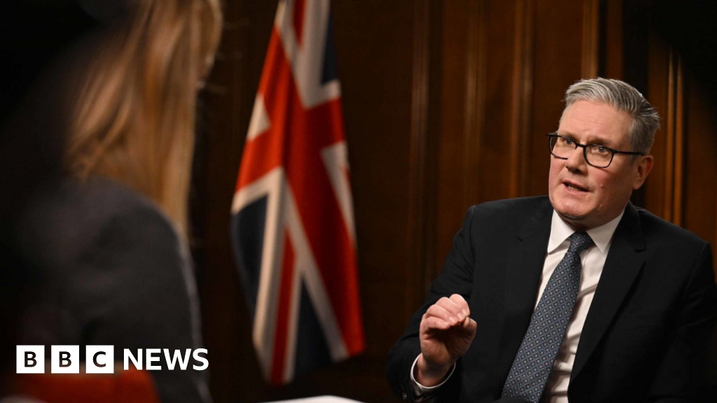 Featured image for Britain's Outrage Over Alaa Abd El Fattah Sparks Debate on Social Media and Politics