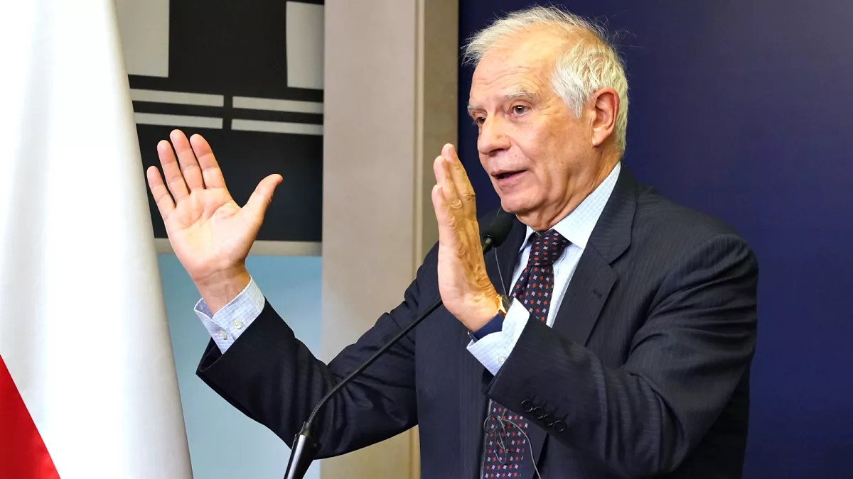 "EU Urged to Redirect Weapon Exports to Ukraine Amid Russian Missile Jamming"