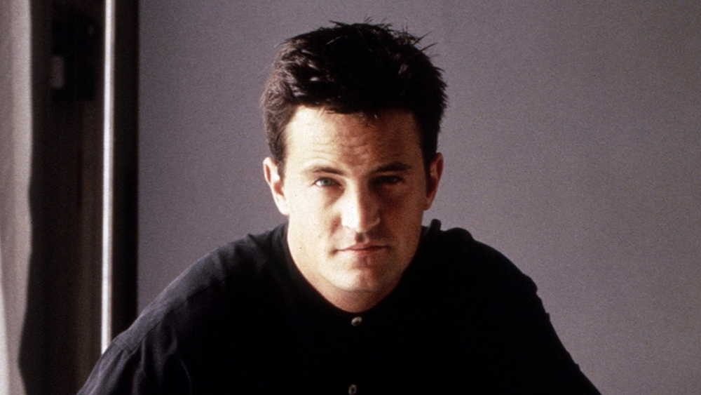 Remembering Matthew Perry: A Tribute to the Beloved 'Friends' Star