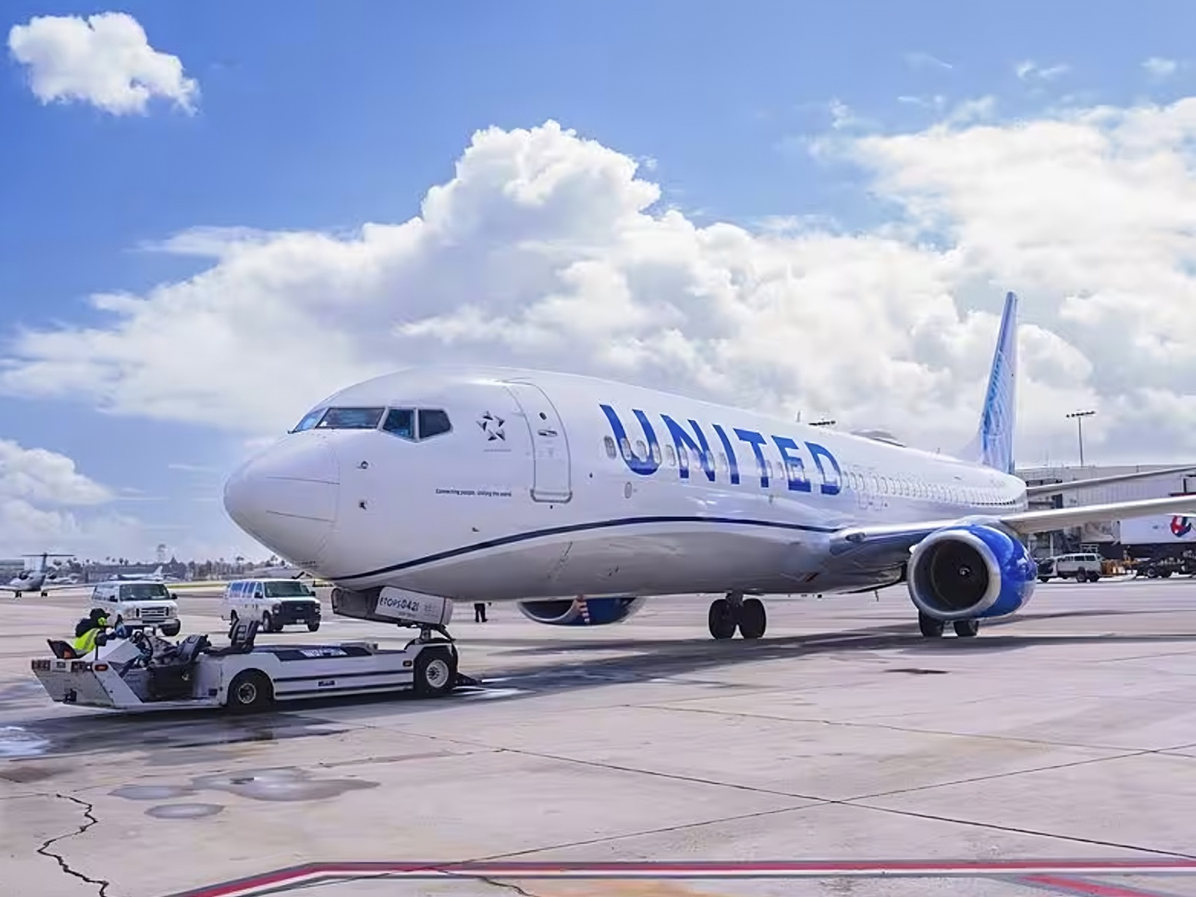 Featured image for United Expands with 15 New Routes Amid Spirit Airlines' Bankruptcy