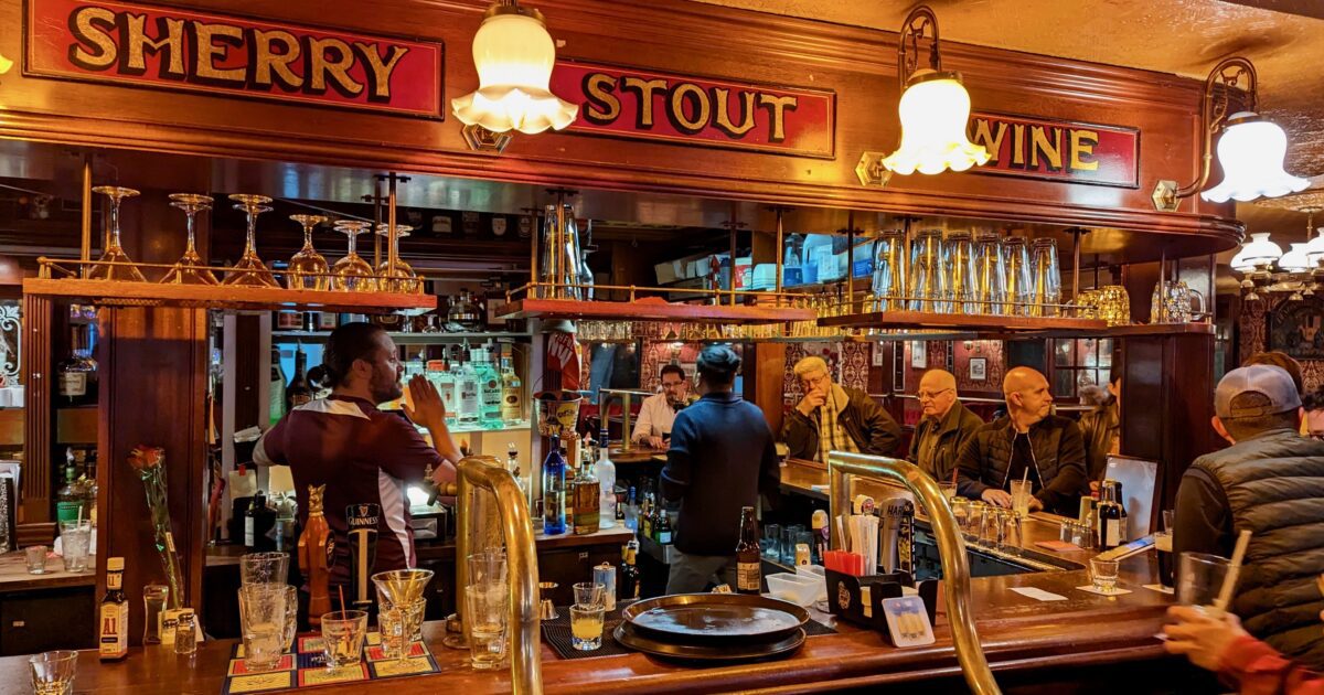 Featured image for "Iconic Cupertino Pub Faces Imminent Closure"