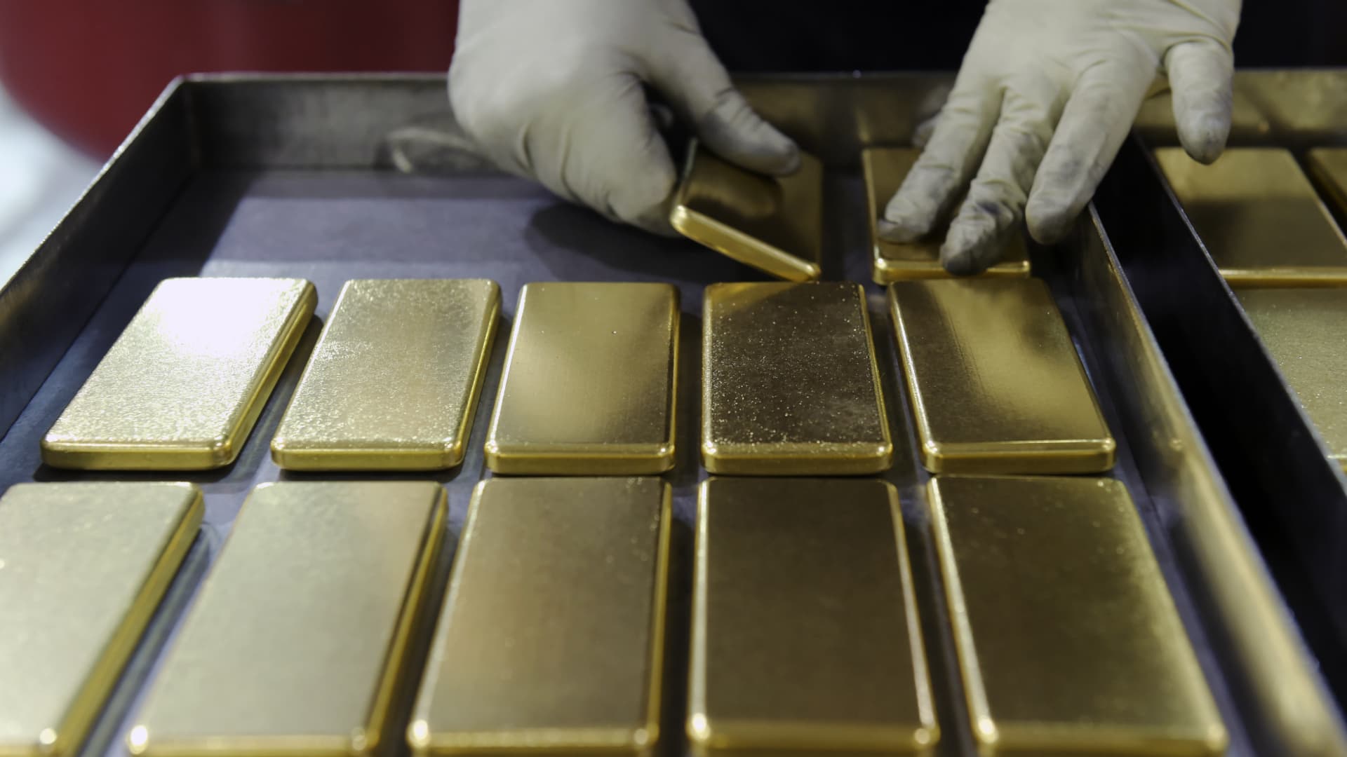 Investment Preferences of Americans: Gold vs. Stocks, Real Estate and Inflation.