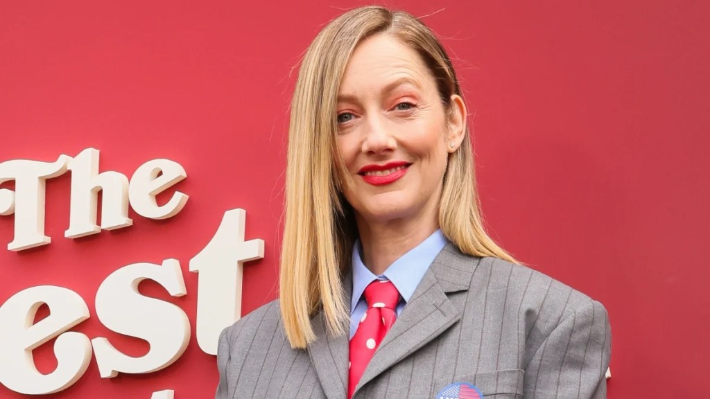 Featured image for Judy Greer Passed on 'Modern Family' Role to Avoid Being 'America's Mom'