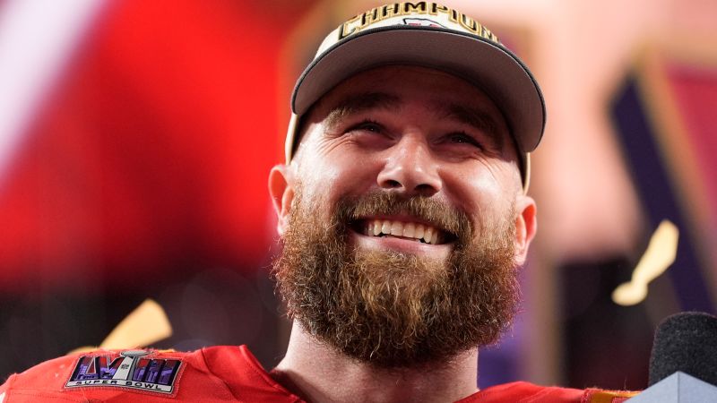 "Travis Kelce: Finding Happiness and Lessons from Taylor Swift"