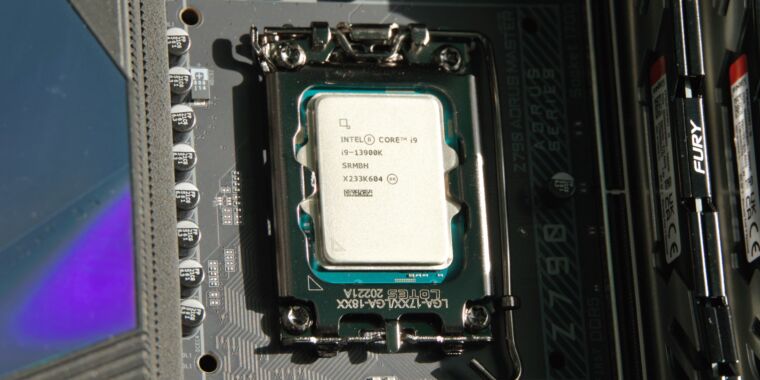 Featured image for "Intel Probes Instability Issues in Core i9 CPUs for Gaming"
