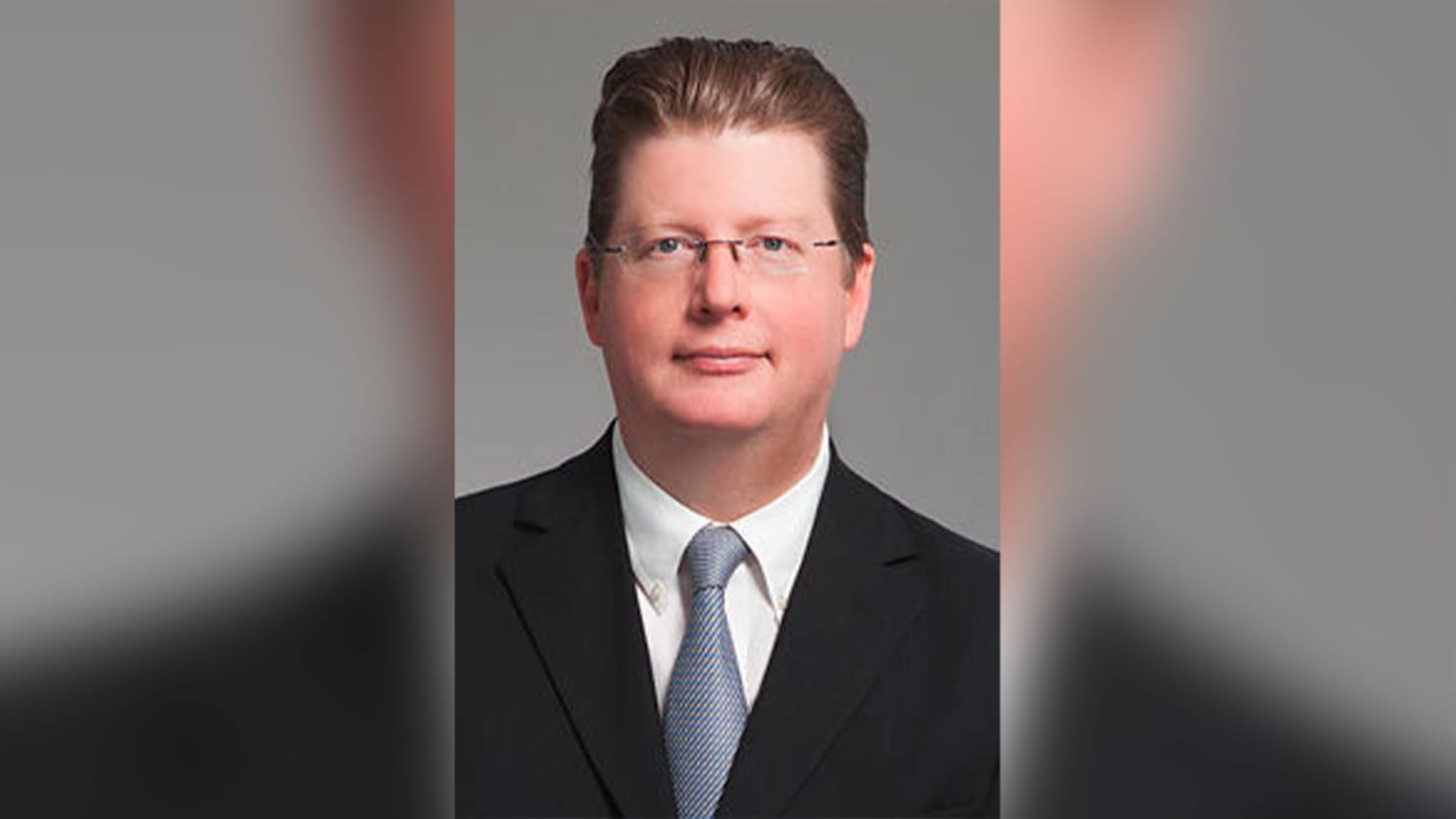 Arkansas Airport Executive Shot in Gunfight with Federal Agents at Home