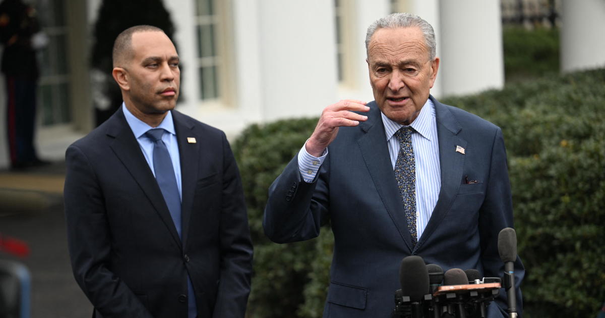 Featured image for "White House Meeting Intensifies Pressure on Ukraine Aid and Government Funding"