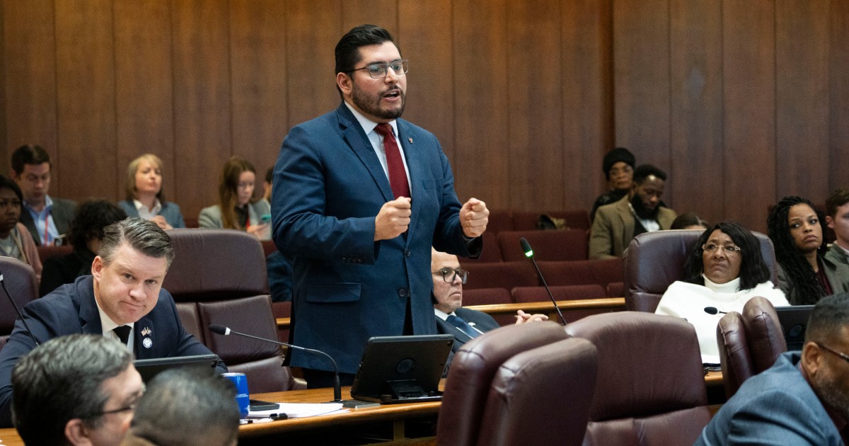 Featured image for City Council Zoning Chairman Resigns Amid Accusations of Threats and Bullying