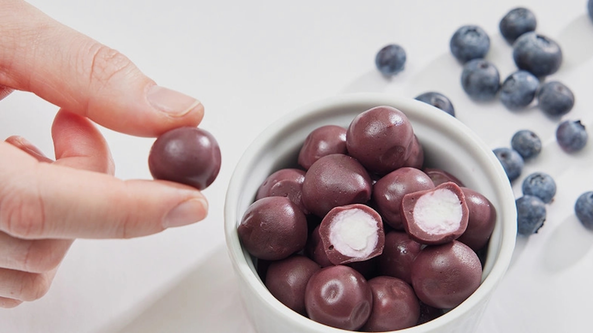 Featured image for "Revolutionary Snack Startup Sets New Standard for Endless Variety in Food Production"