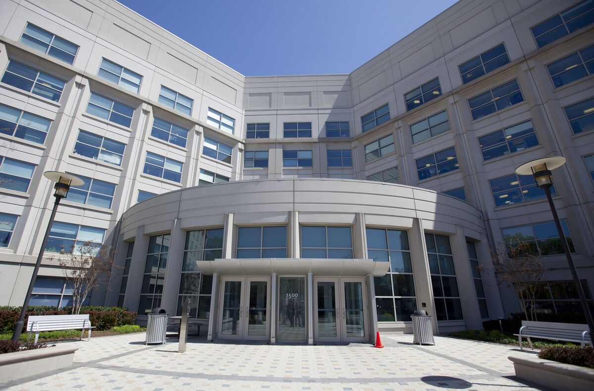 Featured image for Gabbard Proposes 40-50% Staff Cuts at Top US Intelligence Agency