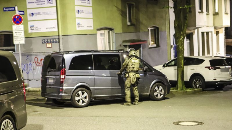European Police Crack Down on 'Ndrangheta Mafia with Over 100 Arrests