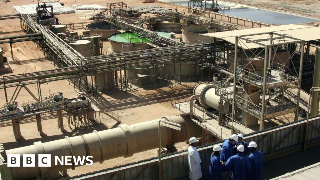 Featured image for Niger Junta Seizes Control of French Uranium Mine Amid Tensions