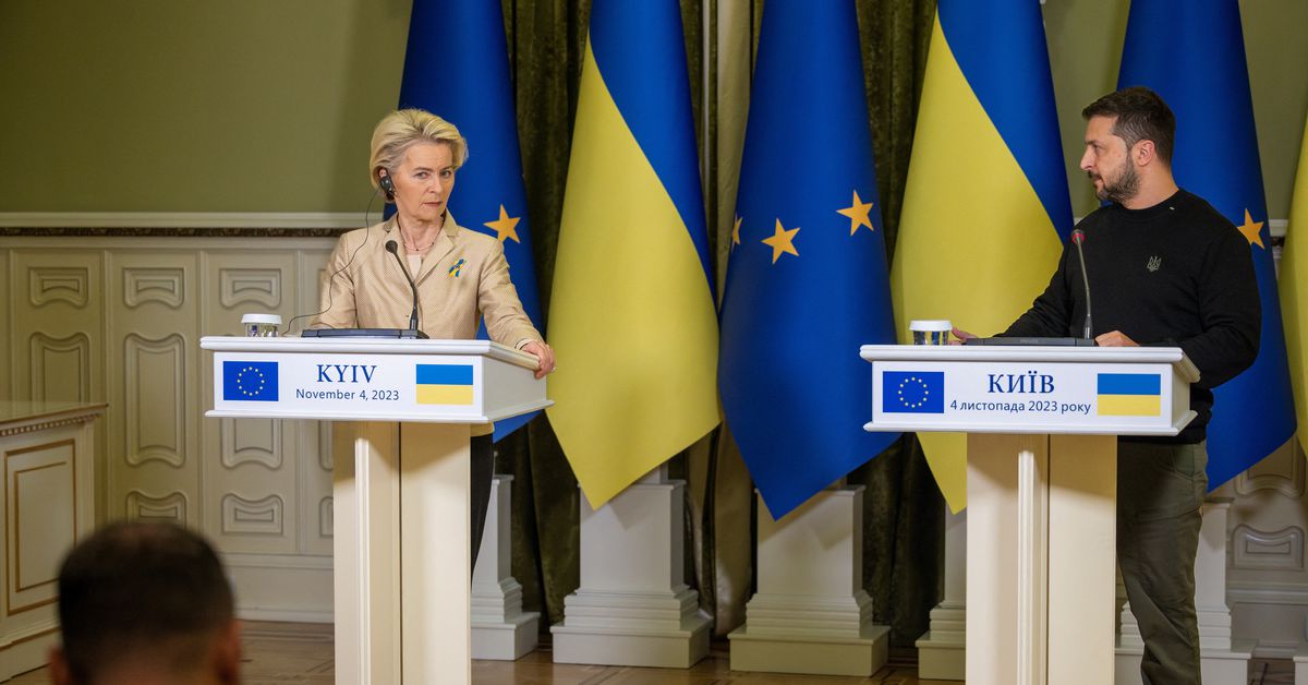 EU Considers Accelerating Ukraine's Membership Bid Amid Ongoing Russian Conflict