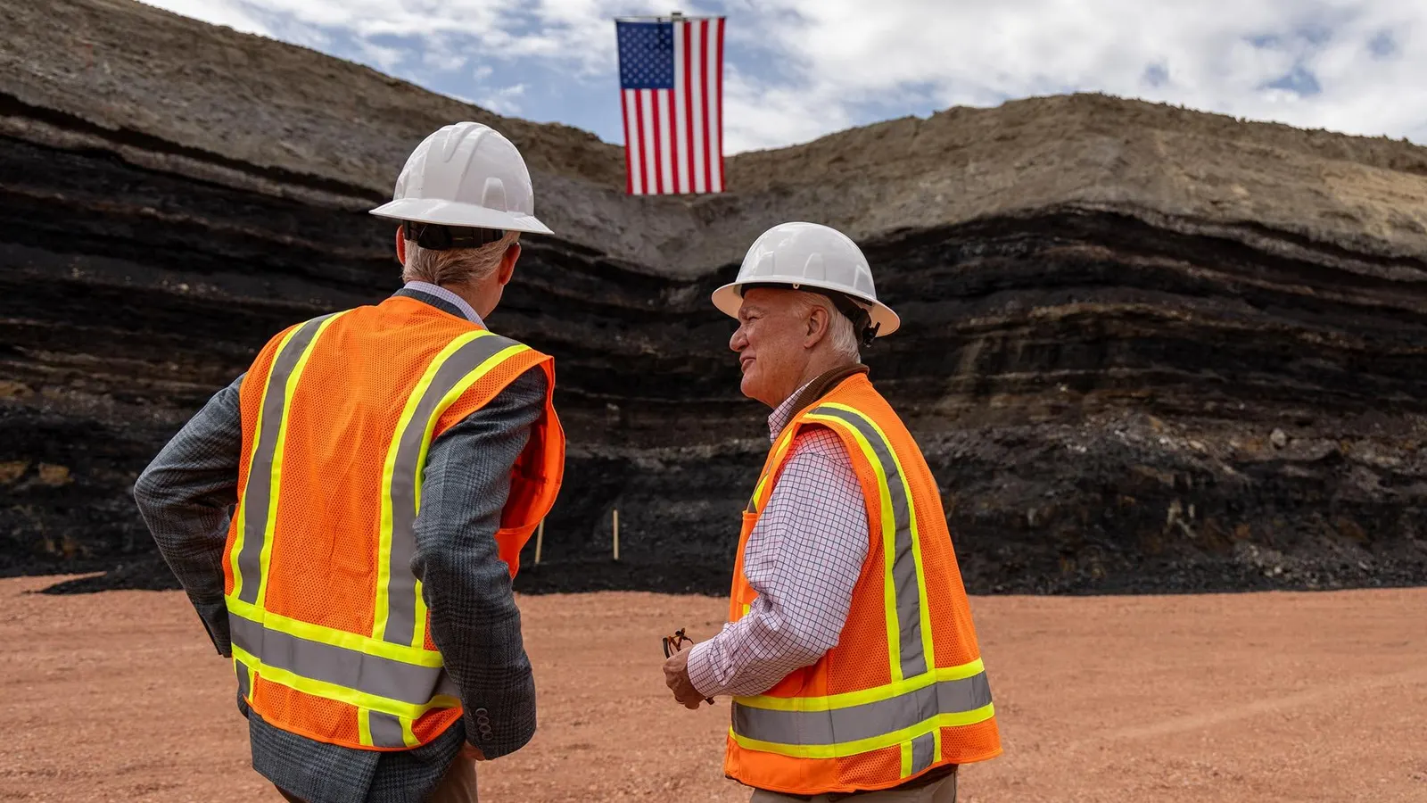 Featured image for Wyoming's New Rare Earth Mine Sparks Industry Excitement
