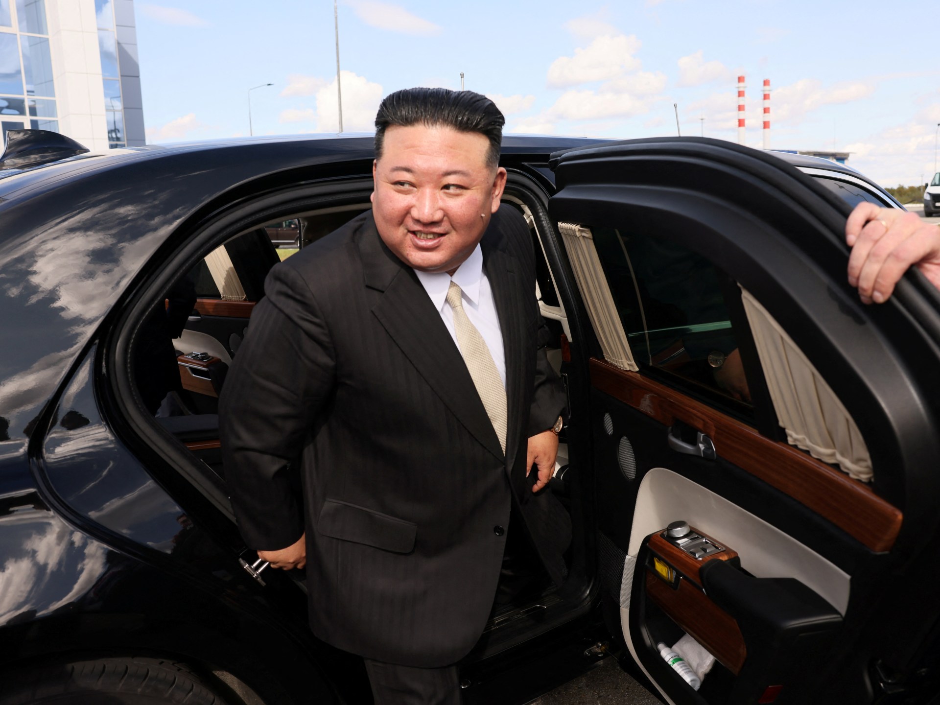 "N Korea's Satellite Launch Defended at UN, Kim Analyzes Pentagon Images"