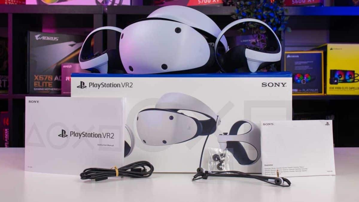 Featured image for PSVR 2 Gains PC Compatibility with $60 Adapter on Aug. 7