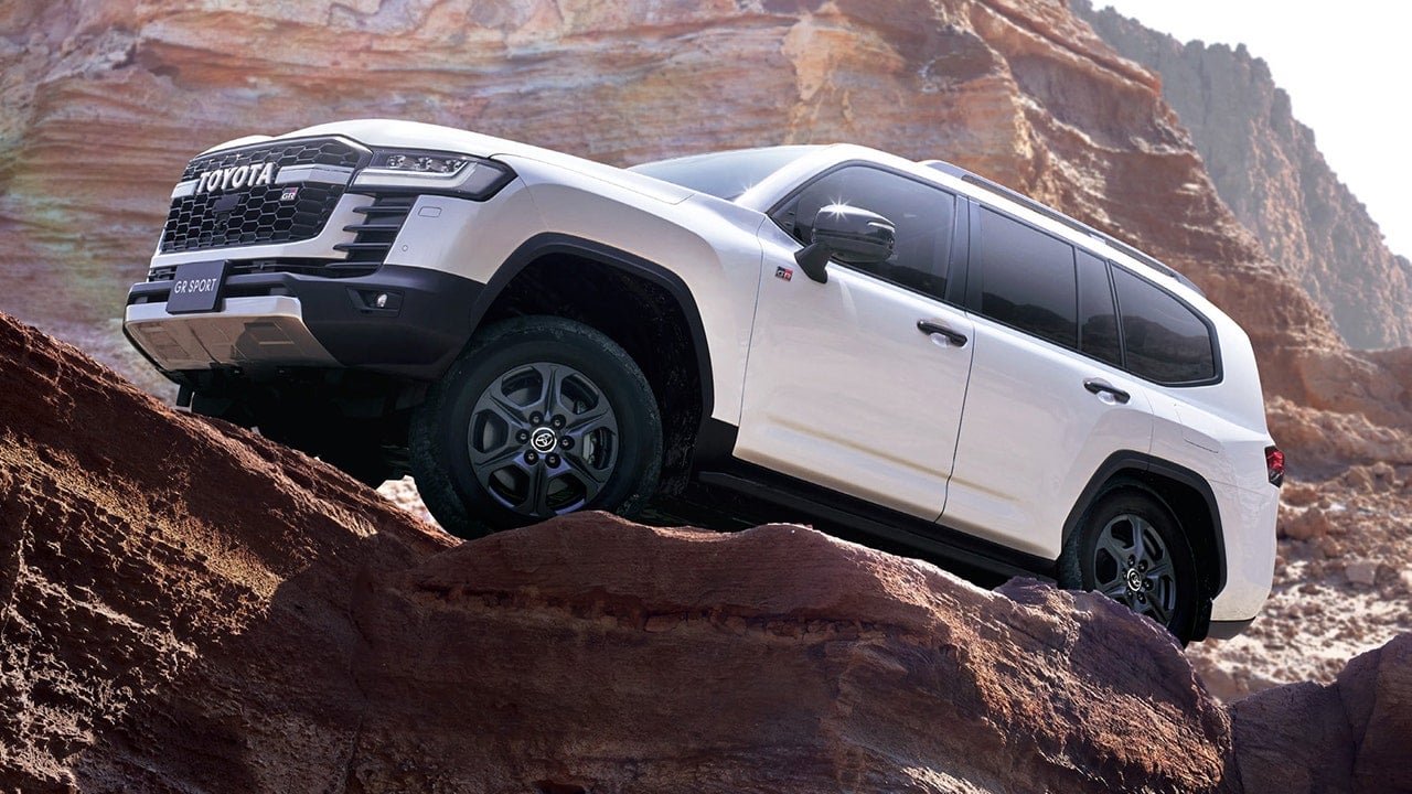 Featured image for Toyota Land Cruiser makes a comeback in the USA.