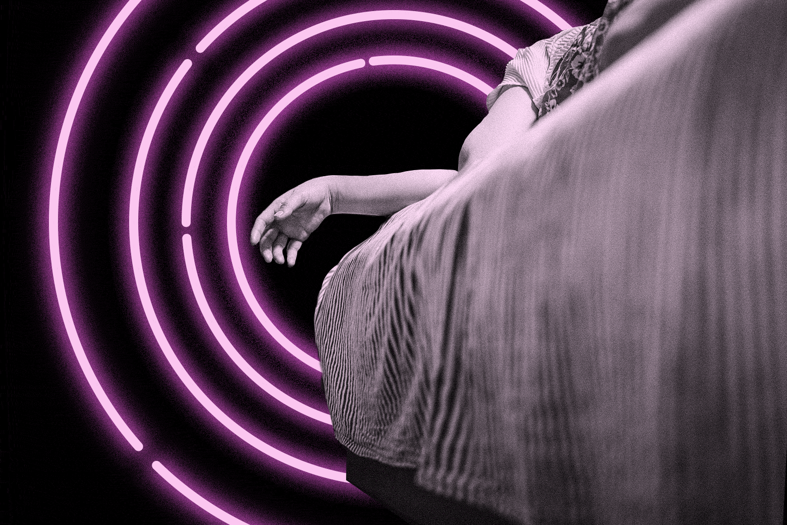 Featured image for First-time orgasm experience prompts emergency call