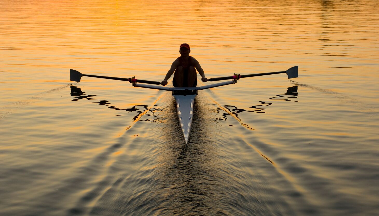 "Unveiling the Secrets of a 93-Year-Old Indoor Rowing Champion's Youthful Body"