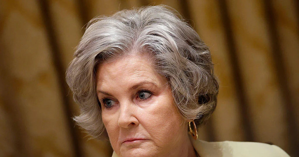 Featured image for Susie Wiles Under Fire for Blunt Remarks and Criticisms in Vanity Fair Interviews