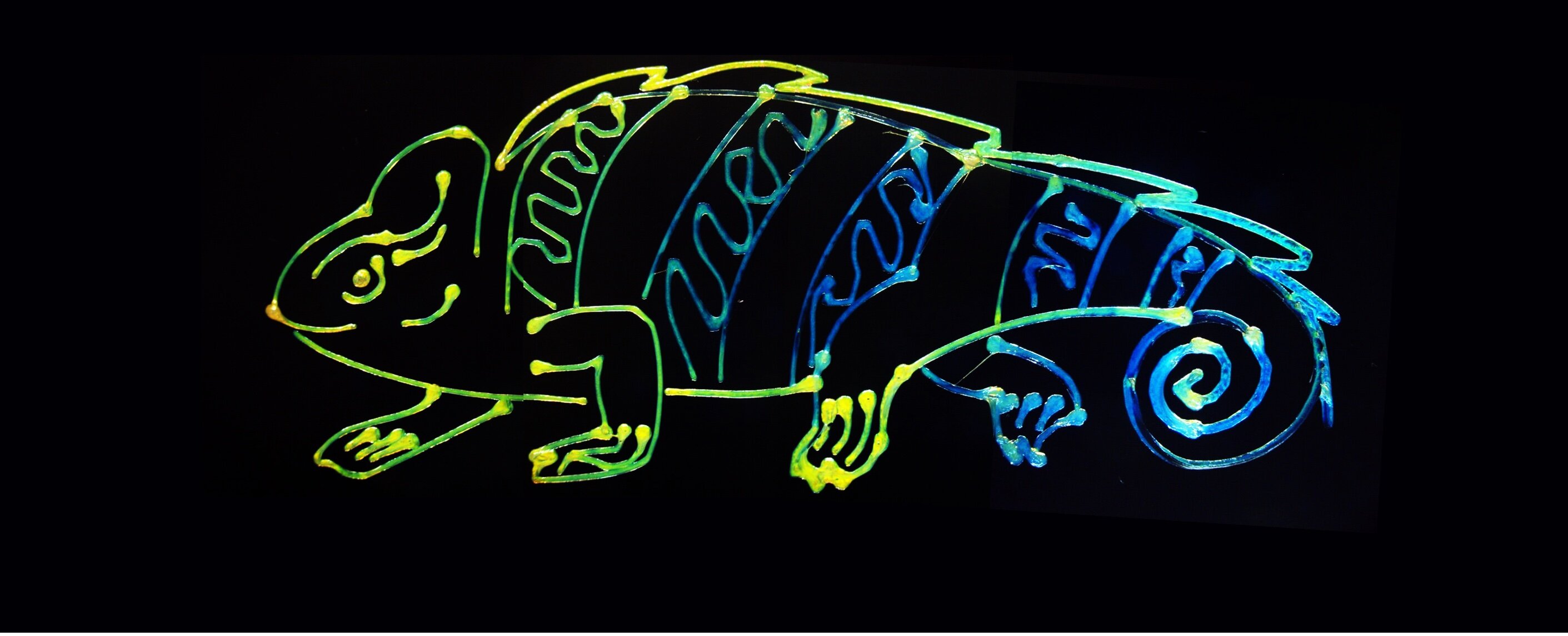 Featured image for "Chameleon-Inspired 3D Printing: Infinite Colors from a Single Ink"