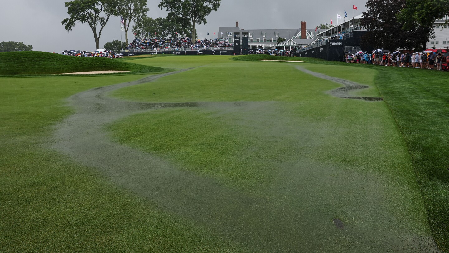 Featured image for U.S. Open Final Round Play Suspended at Oakmont