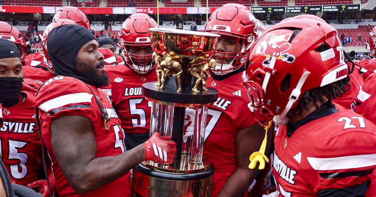 Featured image for Louisville's Dominant Win Over Kentucky Highlights Rising Football Tide