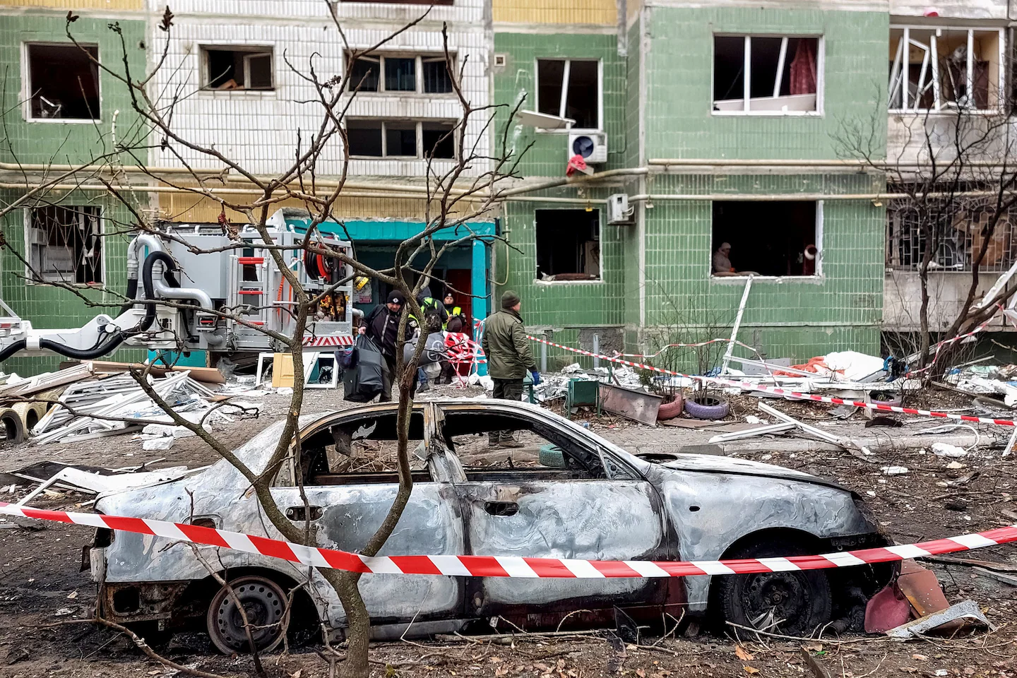 US Greenlights Ukraine's Use of Long-Range Missiles, Sparking Controversy