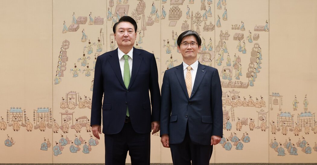South Korea Faces Political Turmoil Amid Martial Law Controversy