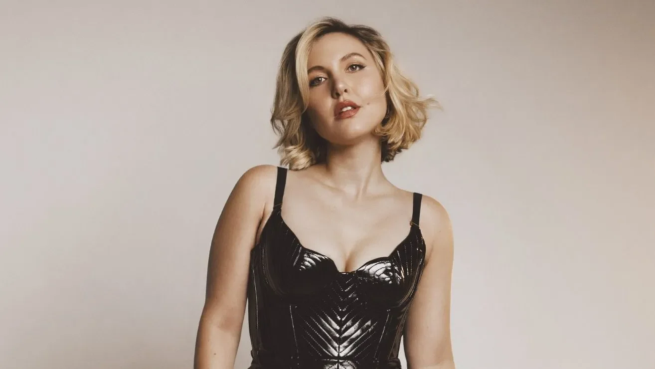 Taylor Tomlinson Reframes Faith and Fame in Netflix Special Prodigal Daughter