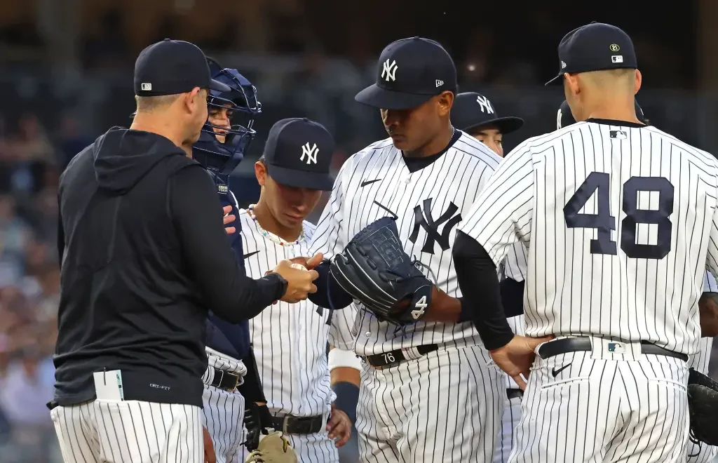 Twins Dominate Yankees with Record-Breaking First Inning Performance.