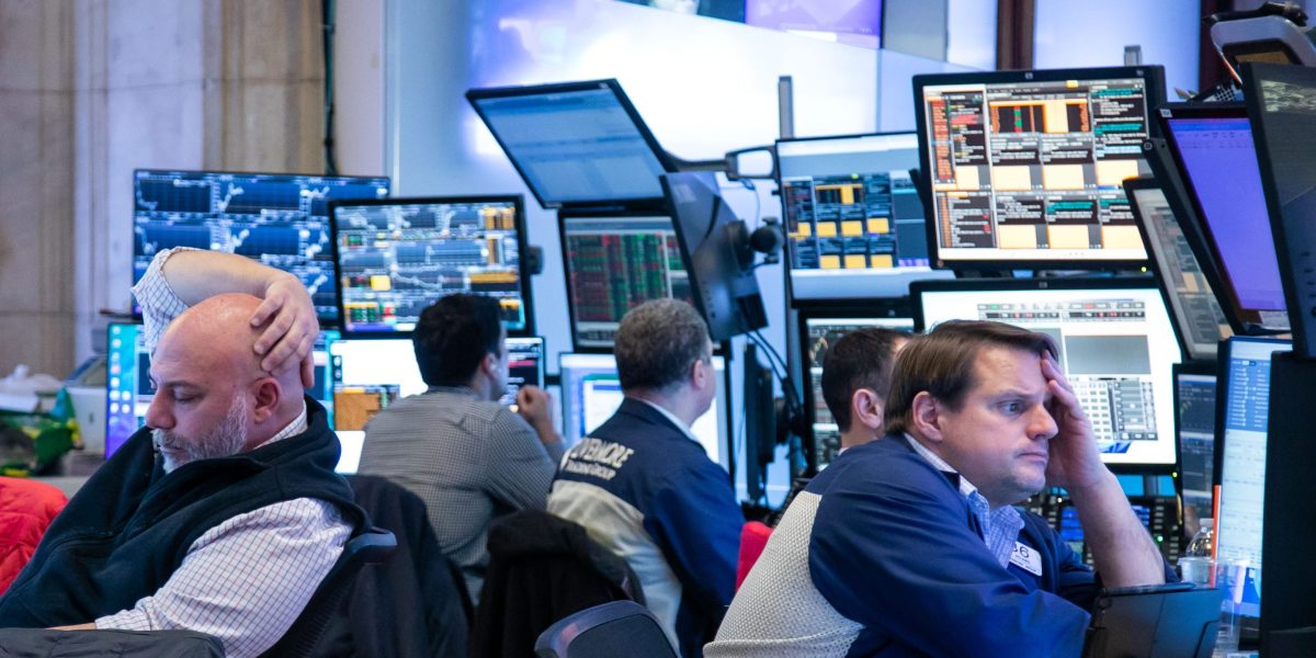 Featured image for "Stocks Stumble into 2024 with Global Markets and Dow Jones Taking a Hit"