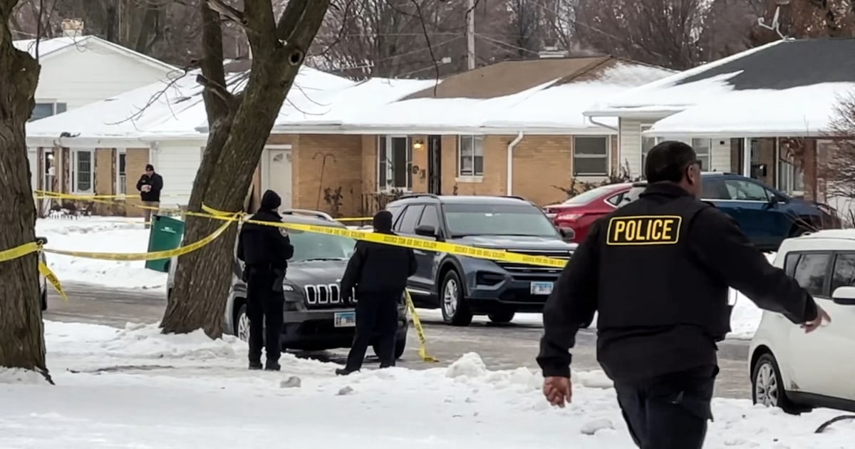 Manhunt for Suspect in Fatal Chicago-Area Shootings