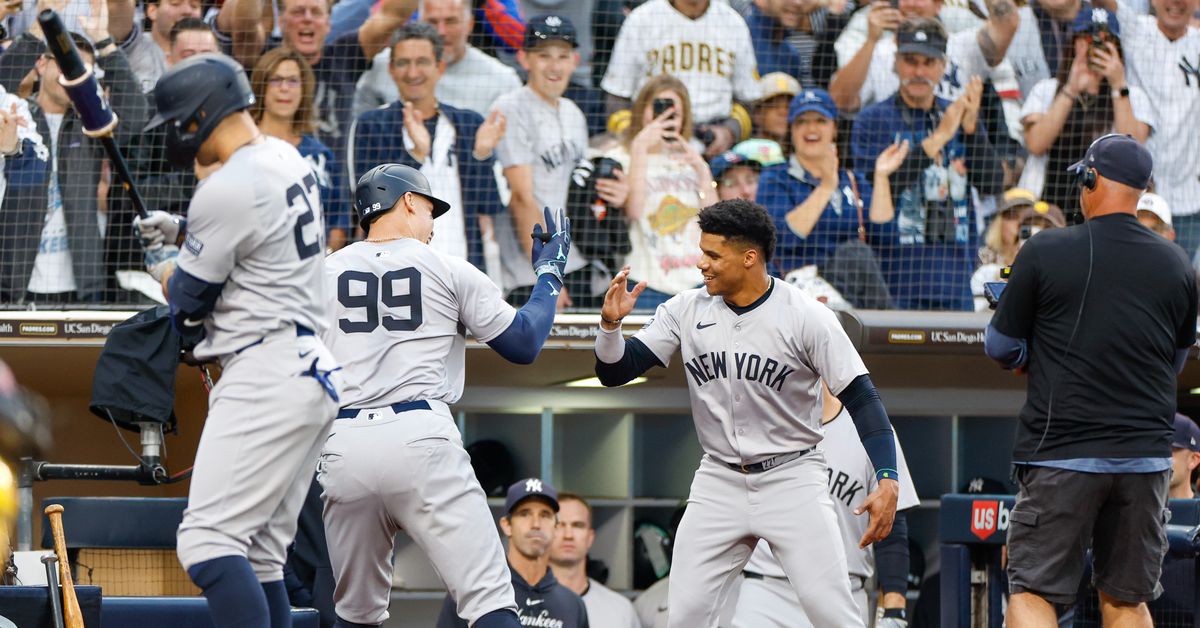 Featured image for Yankees Dominate Padres with Four Homers in 8-0 Victory