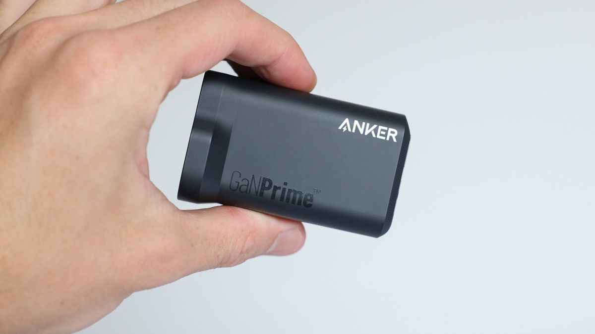 Featured image for "Powerful Charging Solutions: Anker Prime 100W GaN Wall Charger vs. Ugreen 25000mAh Power Bank"