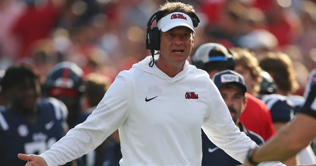 Lane Kiffin Criticizes Ole Miss Student Section After Narrow Win