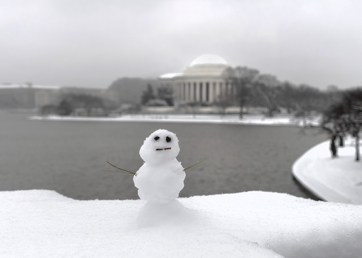 "Chilly Outlook: Frigid Temperatures and Snow Threat for D.C.-Area"