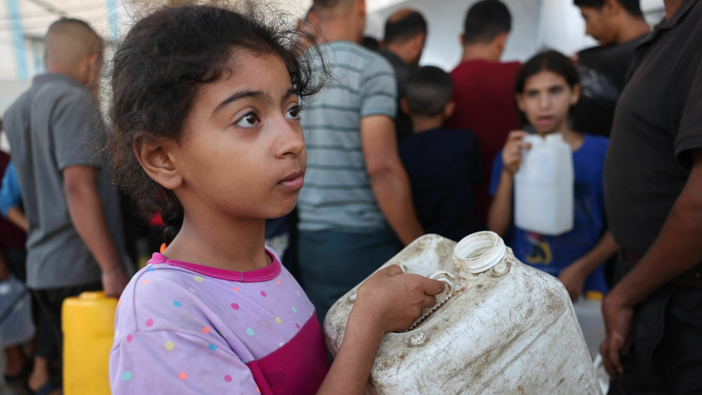 Featured image for Humanitarian Crisis in Gaza: Death Toll Rises, Aid Scarce, Hospitals Overwhelmed