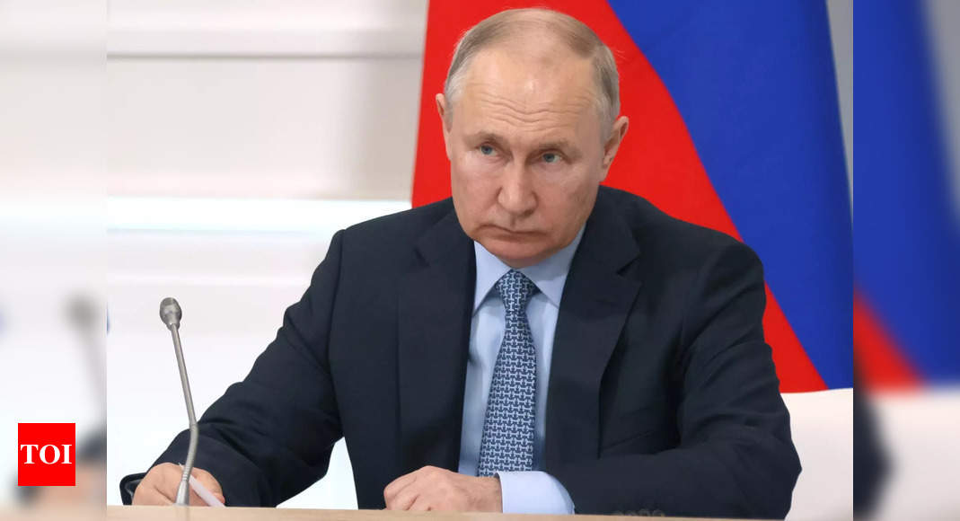 "Putin's Power Struggle: Unraveling the Wagner Mutiny"